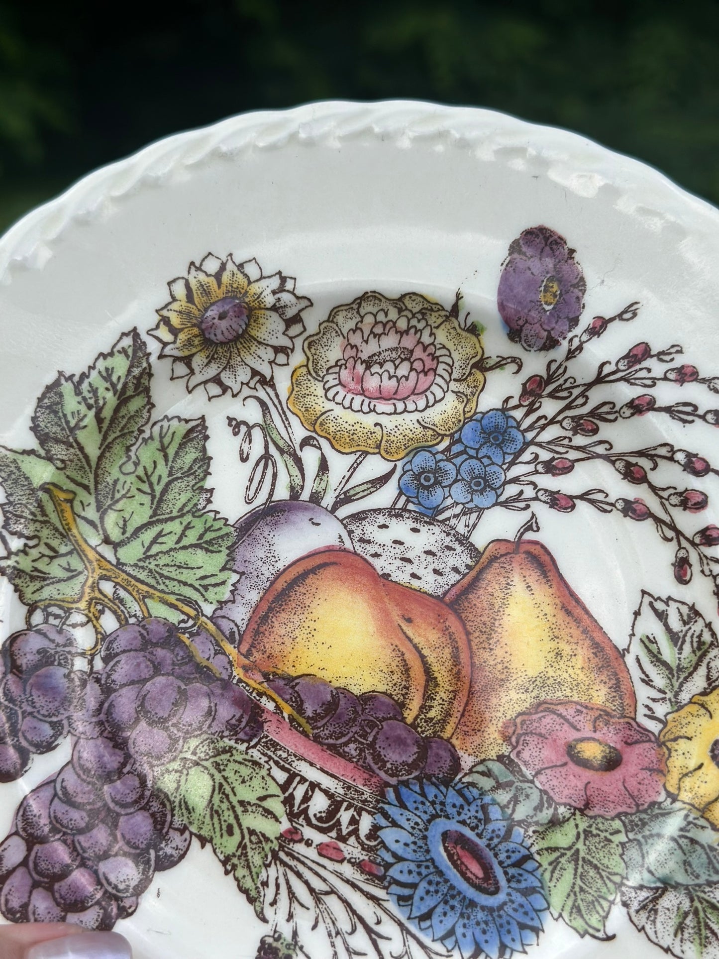 Vernon Kilns “Fruitdall” Hand-Painted Small Plate – California Pottery, 1930s–40s