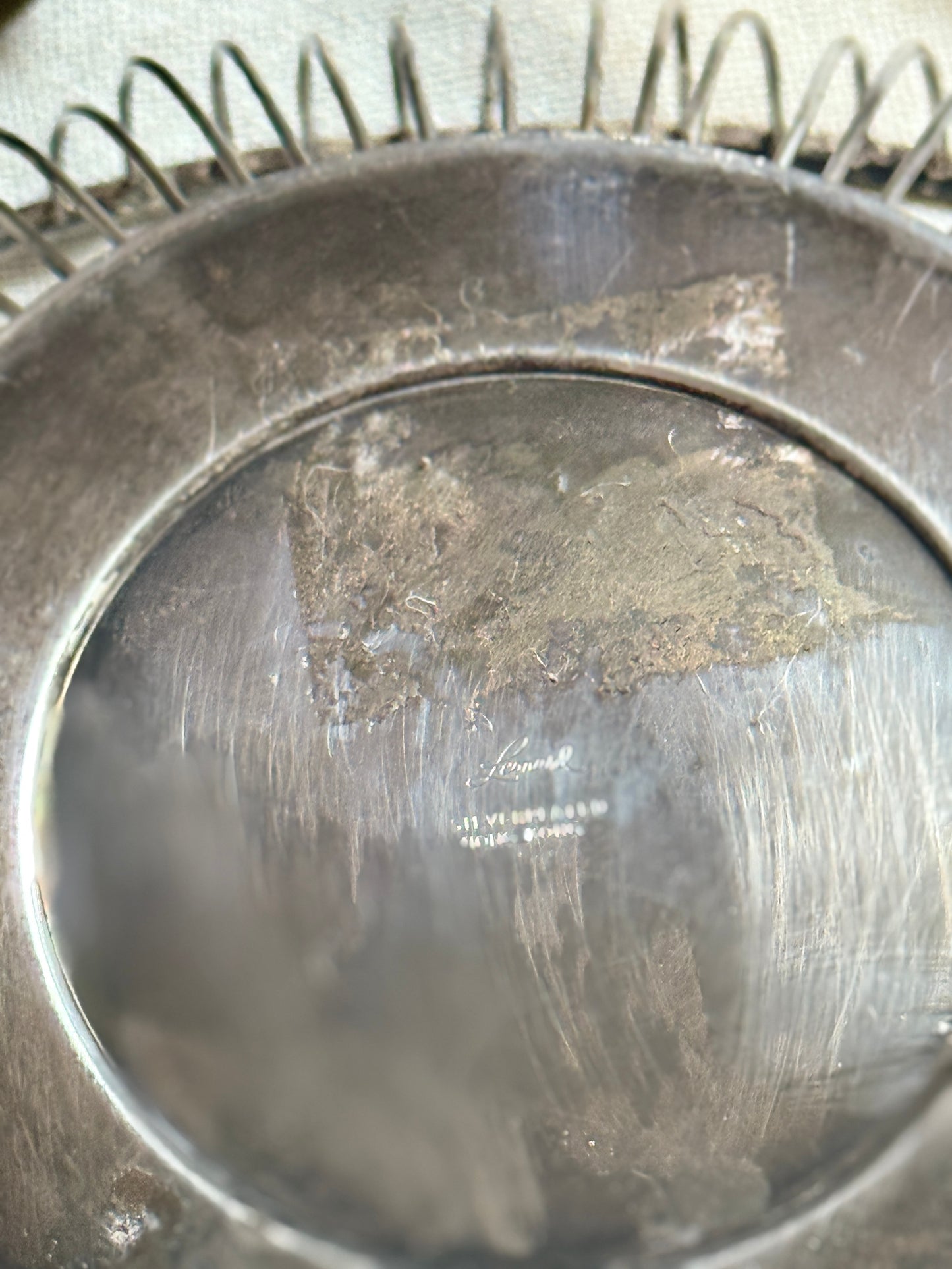 Vintage Leonard Silverplate Apple Basket | Wire Fruit Bowl with Leaf Detail