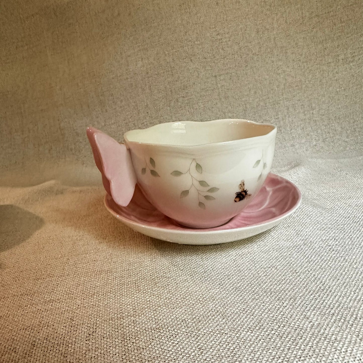 Lenox Butterfly Meadow Figural Butterfly Teacup & Saucer – Choose Your Color