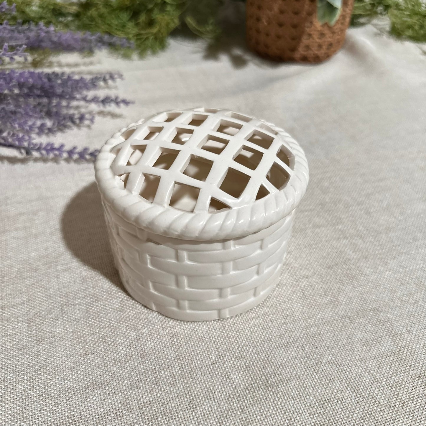 Vintage White Ceramic Basketweave Trinket Box | Pie-Shaped Top
