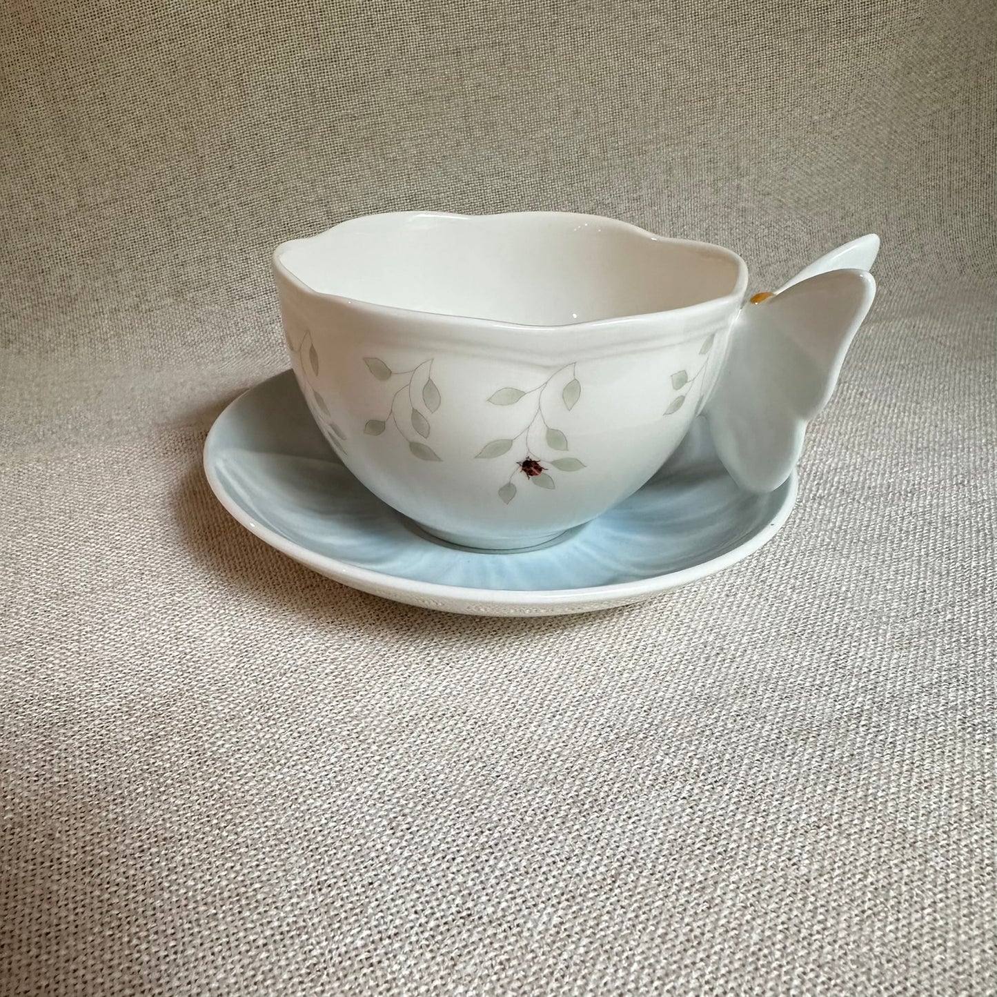 Lenox Butterfly Meadow Figural Butterfly Teacup & Saucer – Choose Your Color